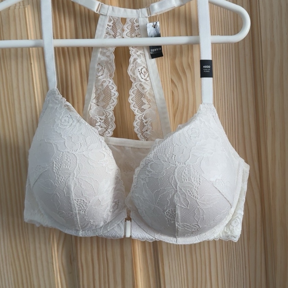 Torrid Women's Ivory Lace Bra